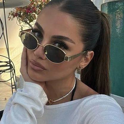 Chic Retro Sunglasses